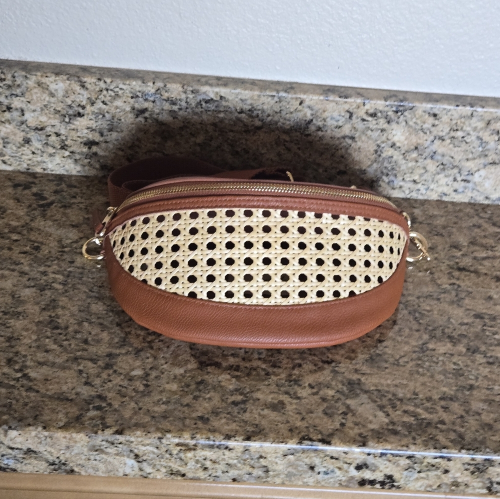 Wicker Fanny Bum Bag - Picture 4 of 8